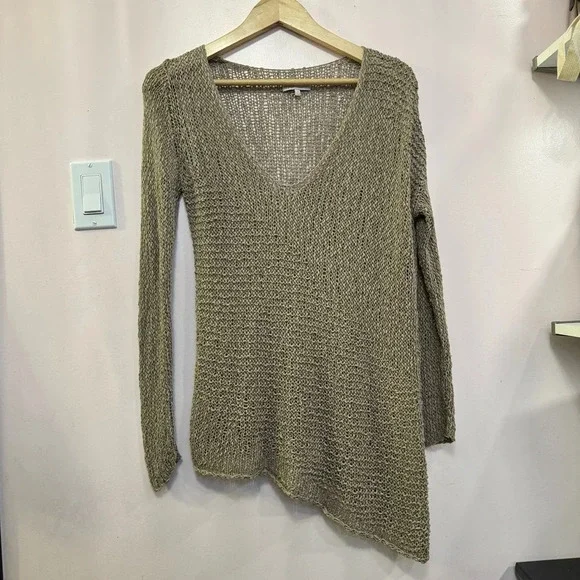 Aritzia Talula Asymmetrical Open Knit Sweater Women Size S - Picture 2 of 10